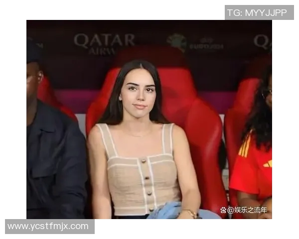 法国足球明星的女友们揭晓她们的爱情故事与生活点滴